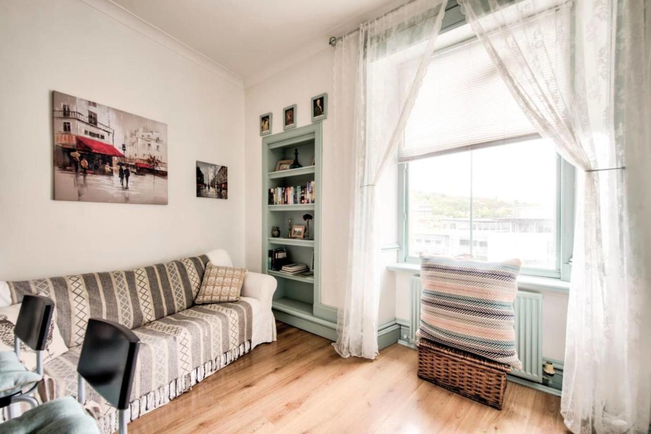 Guestready - Cosy Home 5 Minutes From Waverley! Единбург Екстер'єр фото