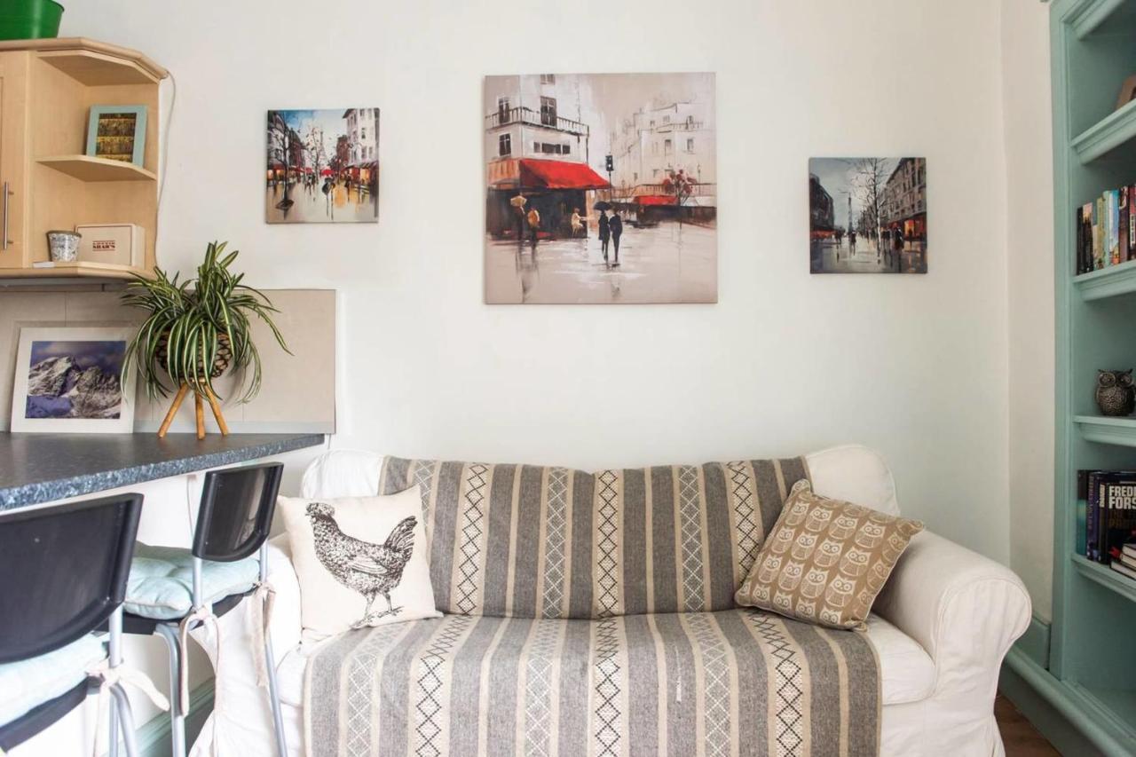 Guestready - Cosy Home 5 Minutes From Waverley! Единбург Екстер'єр фото